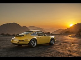 BUY PORSCHE 911 2018, Sunset Motors